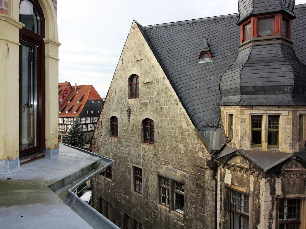 Apartment Am Rathaus Quedlinburg Exteriör bild